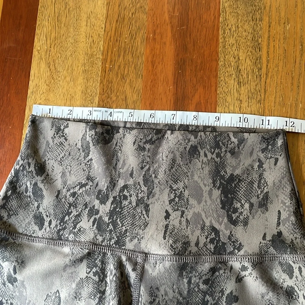 High Waisted Legging